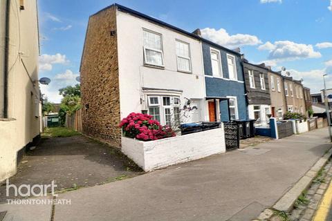 2 bedroom end of terrace house for sale, The Drive, Thornton Heath