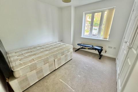 46 Collingtree Court, Solihull, B92 7HU