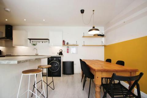 2 bedroom terraced house to rent, The Nursery, Bristol BS3