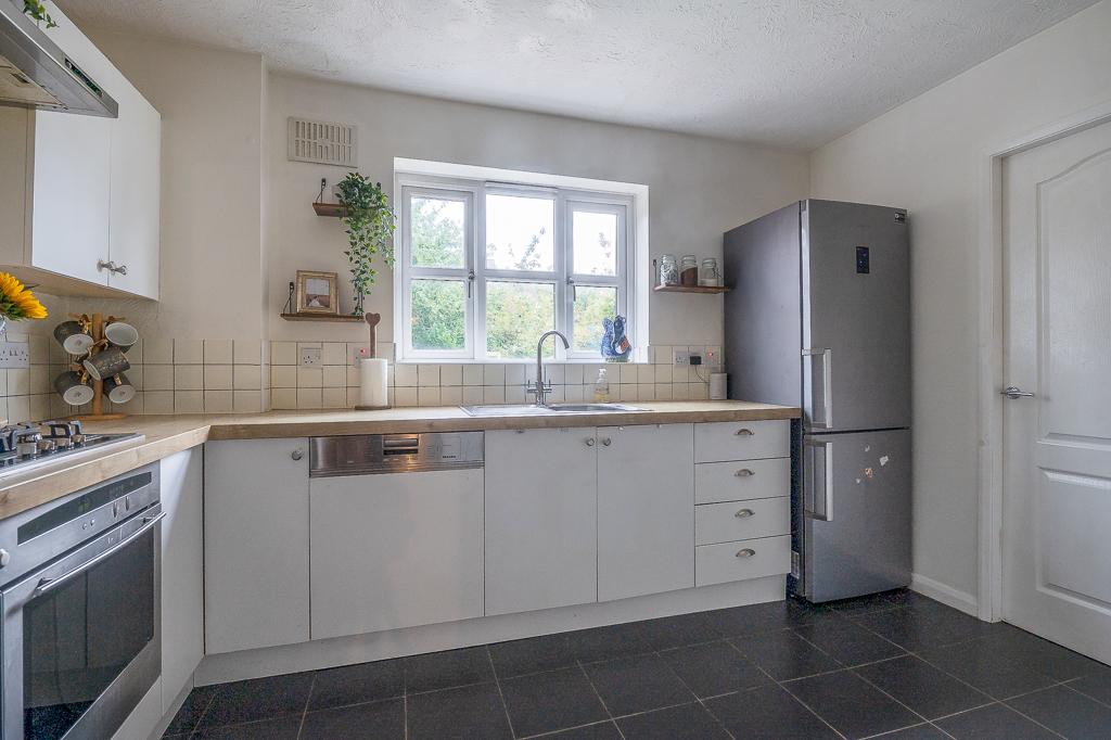 Kitchen / Breakfast Room