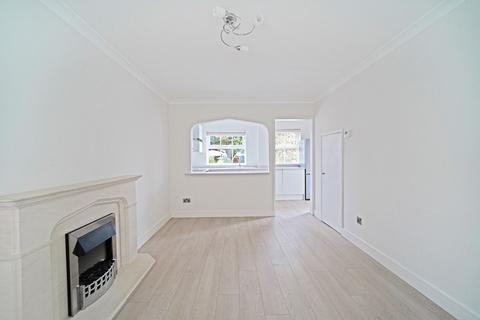 10 Branthill Croft, Solihull, B91 3XB