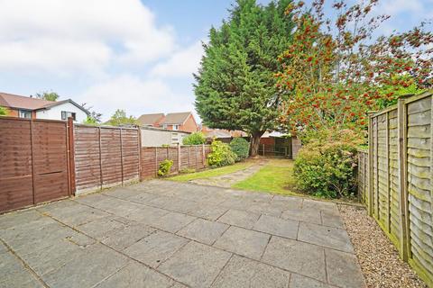 10 Branthill Croft, Solihull, B91 3XB