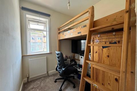 3 bedroom terraced house to rent, Furness Road, Morden, SM4