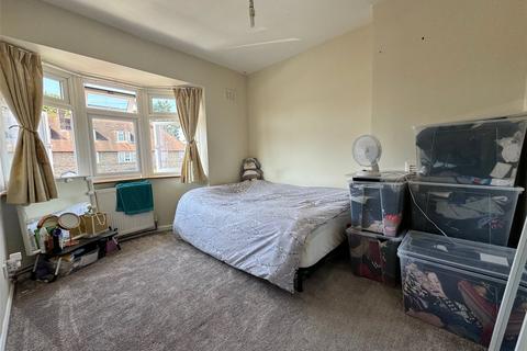 3 bedroom terraced house to rent, Furness Road, Morden, SM4