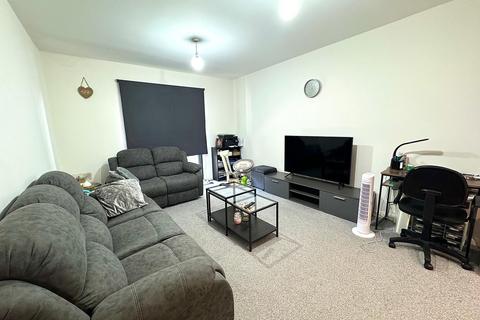 1 bedroom apartment to rent, Carlton House, Ilford IG1