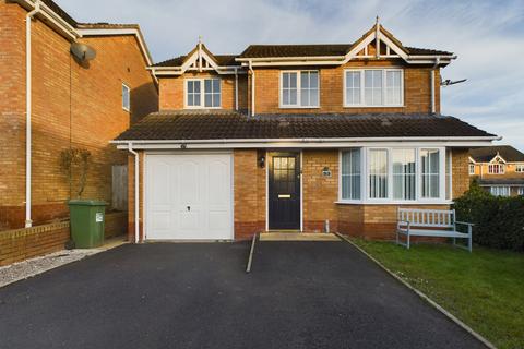 4 bedroom detached house to rent, Morville Close, Hereford HR2