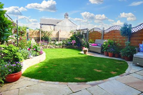 3 bedroom terraced house for sale, Curlew Close, Harmby, Leyburn, DL8