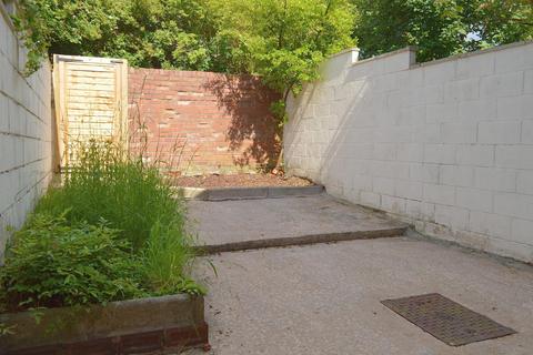 179 Heron Street, Oldham, OL8 4EB