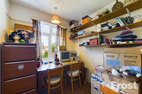 22 Ashview Gardens, Ashford, TW15 3RD
