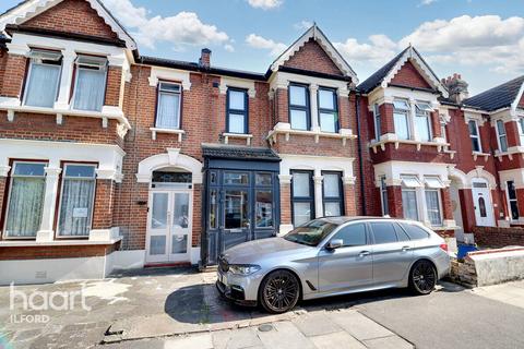 3 bedroom terraced house for sale, Hampton Road, Ilford