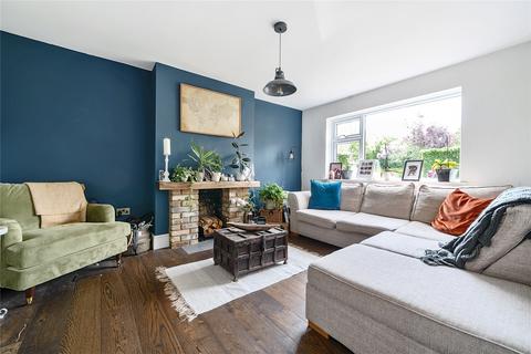1 Cabrera Close, Virginia Water, GU25 4HB