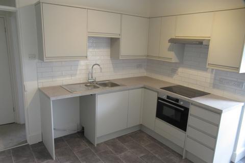 1 bedroom ground floor flat to rent, Wilton Road, Salisbury, SP2