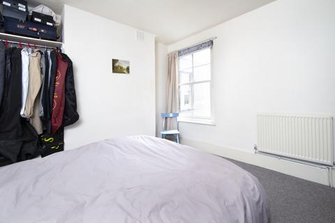 1 bedroom apartment to rent, Waterloo Terrace, London, N1