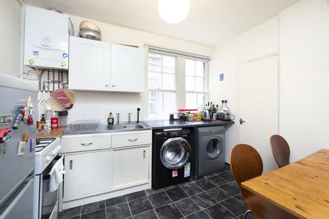 1 bedroom apartment to rent, Waterloo Terrace, London, N1