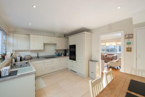 3 bedroom end of terrace house for sale, Wilmots Close, Reigate, RH2