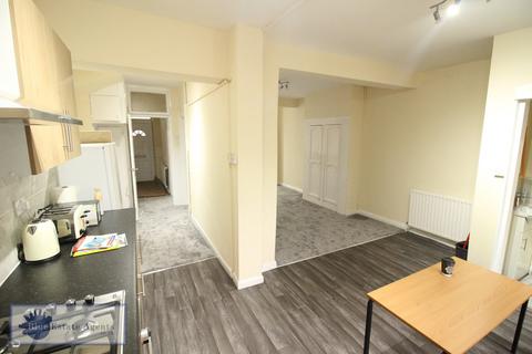 102 Wentworth Road, Southall, UB2 5TU