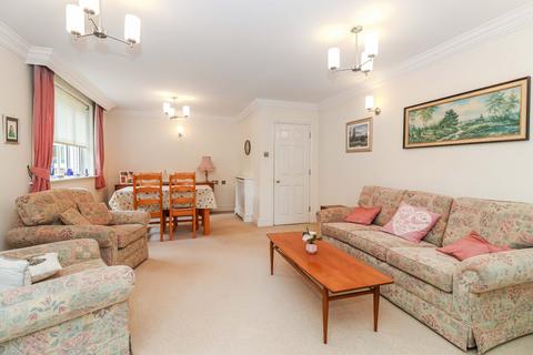 2 bedroom apartment for sale, Candlemas Oaks, Beaconsfield, Buckinghamshire, HP9