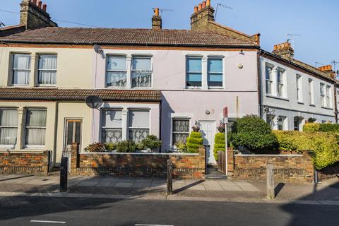 2 bedroom terraced house for sale, Standen Road, Southfields