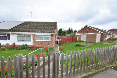 2 bedroom bungalow for sale, Godwin Avenue, Wigston, Leicester, LE18