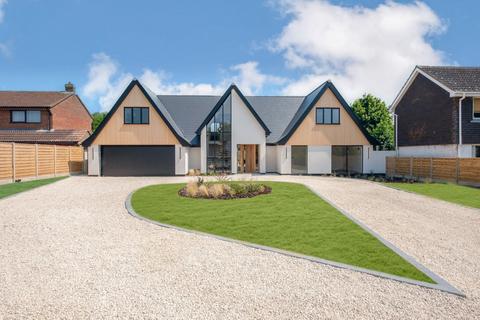 5 bedroom detached house for sale, Kings Avenue, Sandwich Bay, Sandwich, Kent