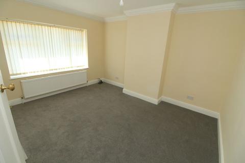2 Cedars Way, Newport Pagnell, MK16 0DP