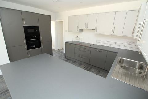 2 Cedars Way, Newport Pagnell, MK16 0DP