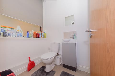 undefined, Apartment 6, 4 James Street, Bradford