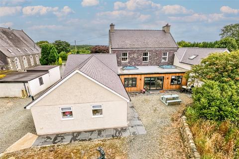 undefined, Pentir, Bangor, Gwynedd, LL57