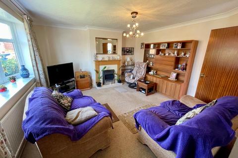 3 bedroom semi-detached house for sale, Overfield Road, Luton, Bedfordshire, LU2 9JU