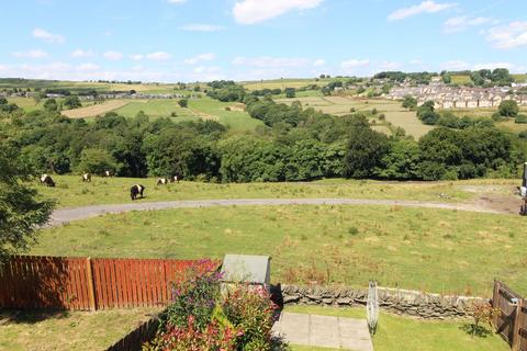 4 bedroom detached house for sale, Low Fell Close, Keighley, BD22