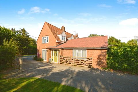 4 bedroom semi-detached house for sale, Harwich Road, Lawford, Manningtree, Essex, CO11