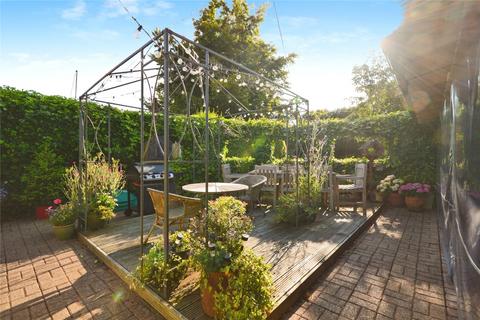 4 bedroom semi-detached house for sale, Harwich Road, Lawford, Manningtree, Essex, CO11