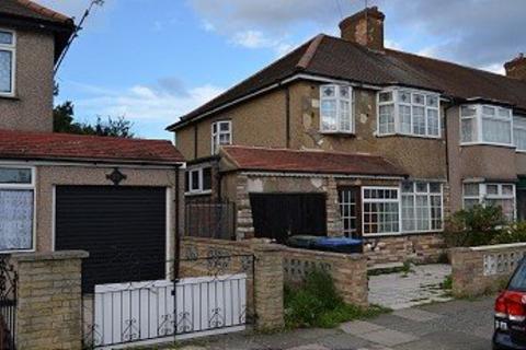 3 bedroom terraced house to rent, Stockton Road, Edmonton