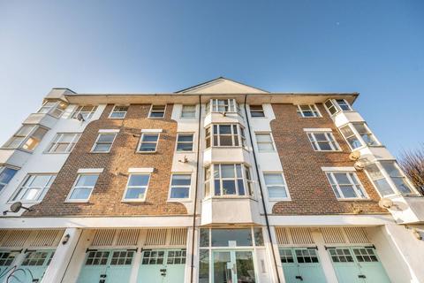 1 bedroom flat for sale, Watermint Quay, Stoke Newington, London, N16