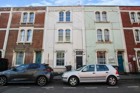 1 bedroom flat to rent, Bath Buildings, Bristol BS6