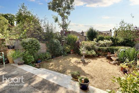 3 bedroom semi-detached house for sale, Ulverston Road, Walthamstow