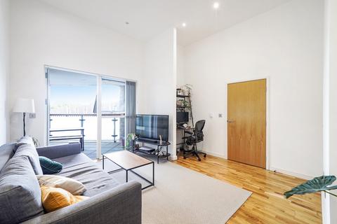 Flat 401, Giles Court, 4 Tabernacle Gardens, London, E2 7DZ