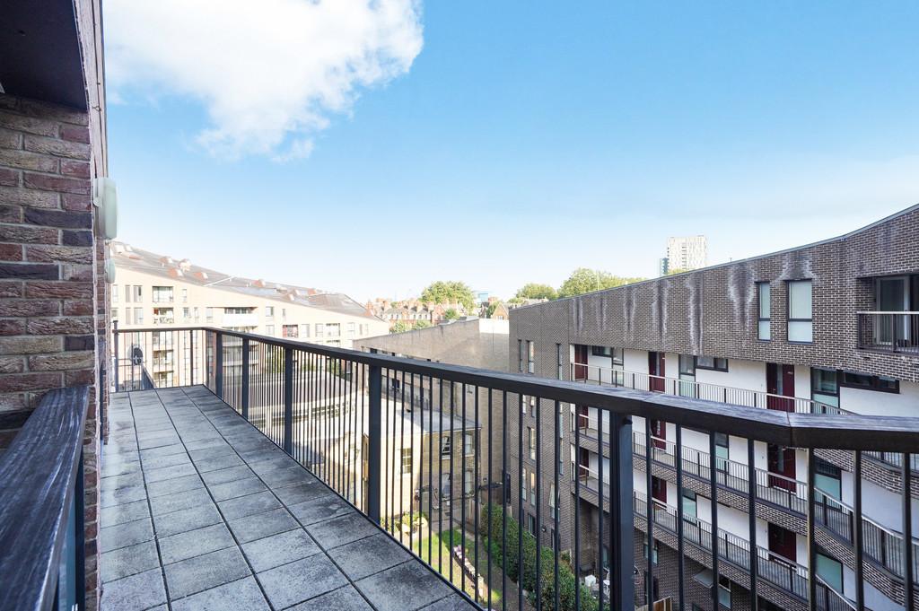 Flat 503, Giles Court - GV06w7 WYuzur PXb YGPAd