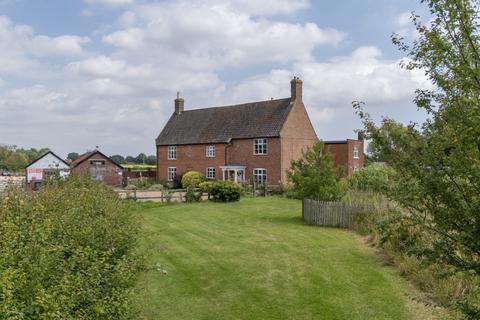 5 bedroom farm house for sale, Bungay NR35