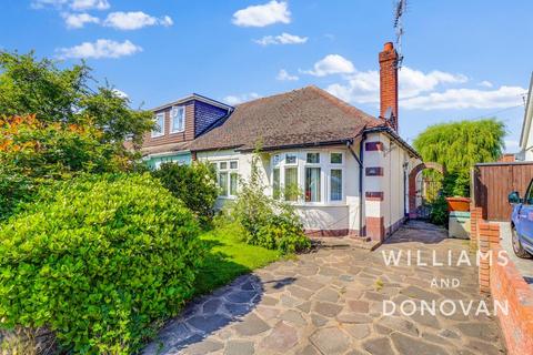 2 bedroom semi-detached bungalow for sale, Appleton Road, South Benfleet