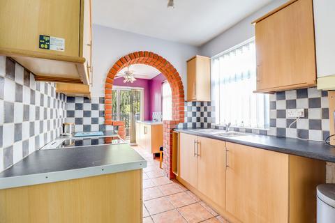 2 bedroom semi-detached bungalow for sale, Appleton Road, South Benfleet