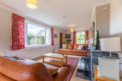 10 Hillgarth, Underbarrow, Kendal, LA8 8HN