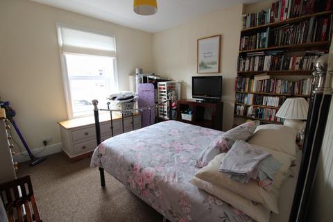 2 bedroom terraced house for sale, Lewis Street, Gainsborough