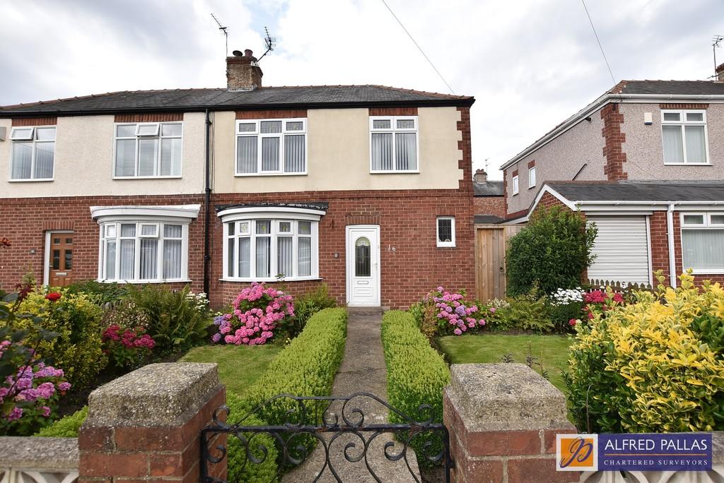 Dacre Road, Fulwell 2 bed semidetached house for sale £204,950