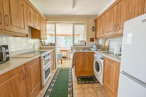 35 Cornhill Avenue, Hockley, SS5 5BY