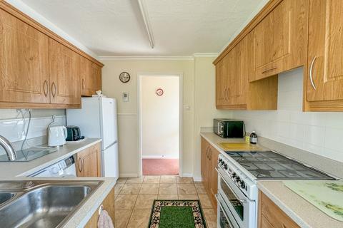 35 Cornhill Avenue, Hockley, SS5 5BY