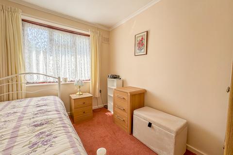 35 Cornhill Avenue, Hockley, SS5 5BY