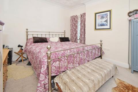 21 Blurton Road, Stoke-on-trent, ST4 3BQ