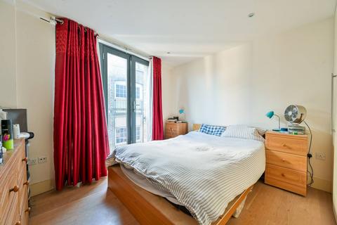 1 bedroom flat for sale, Winchester Square, South Bank, London, SE1