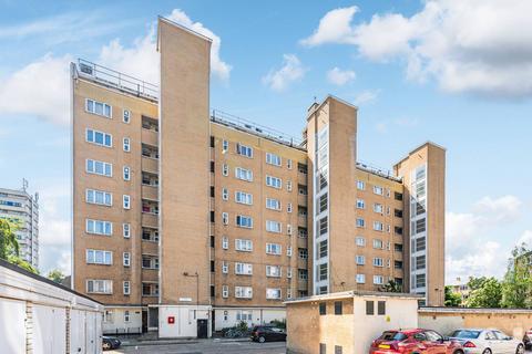 3 bedroom flat to rent, Pelican Estate, Peckham, London, SE15